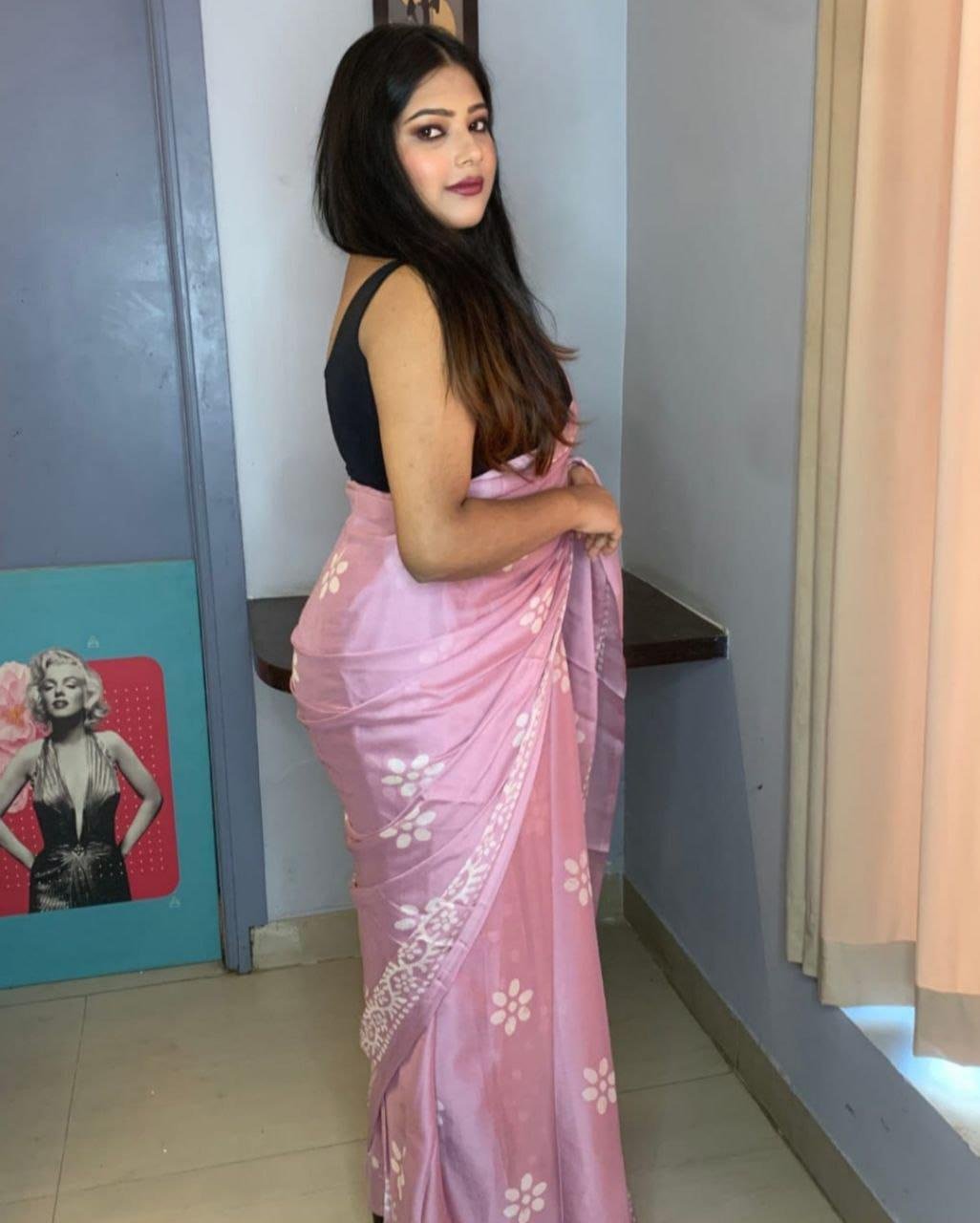 Call Girls in Golf Course Road